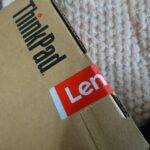 Lenovoの梱包箱
